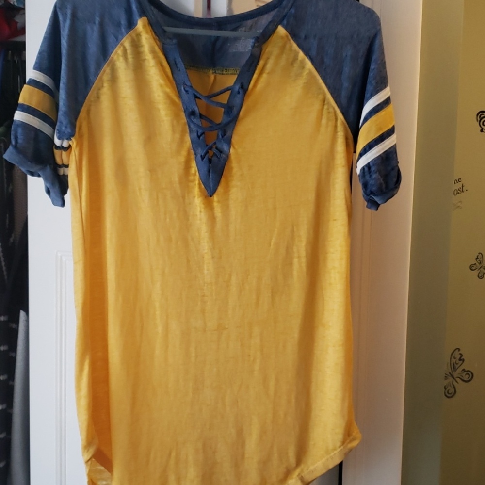 teeshirt